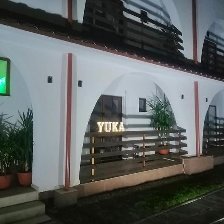 Hotel Yuka Vama Veche Esterno foto