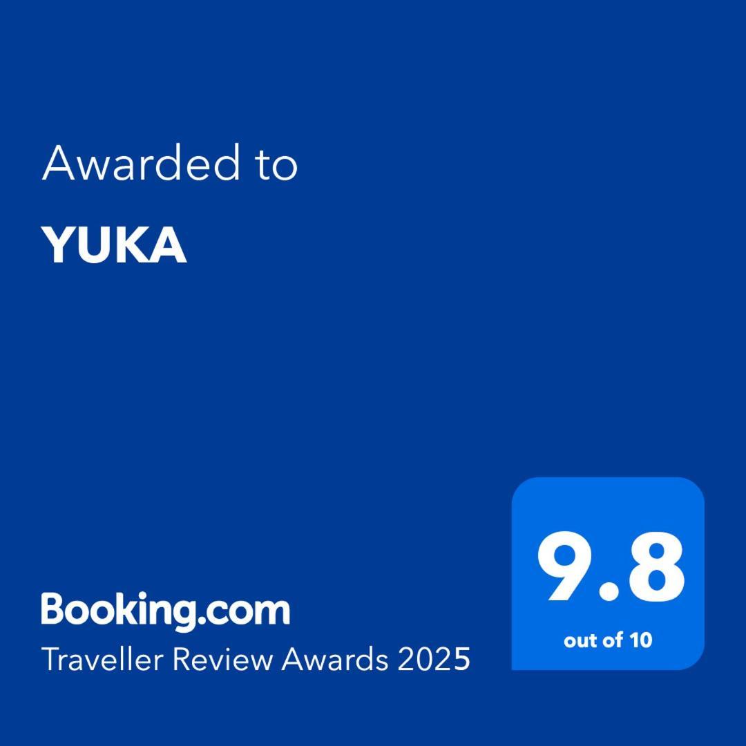 Hotel Yuka Vama Veche Esterno foto